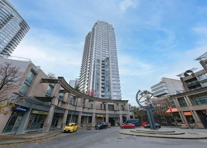Luxury Apartment Jacuzzi Pool & Sauna In Prime Location